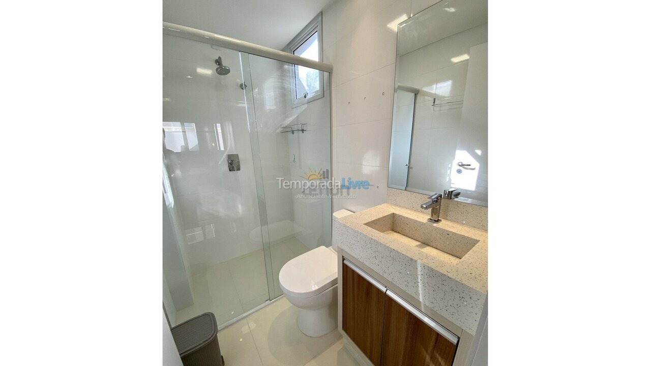 Apartamento para aluguel de temporada em Bombinhas (Praia de Bombas)