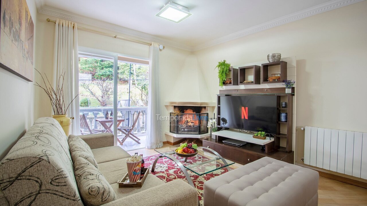 Apartamento para alquiler de vacaciones em Campos do Jordão (Capivari)