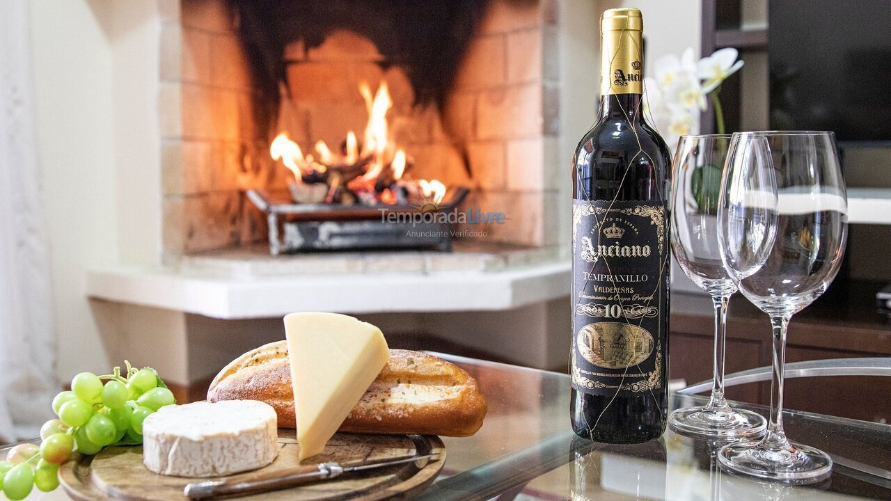 Apartamento para alquiler de vacaciones em Campos do Jordão (Capivari)