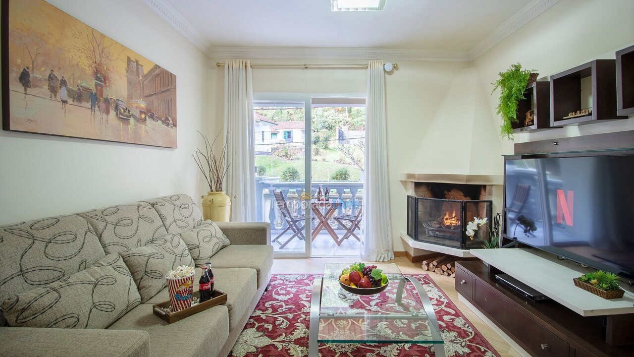 Apartamento para alquiler de vacaciones em Campos do Jordão (Capivari)