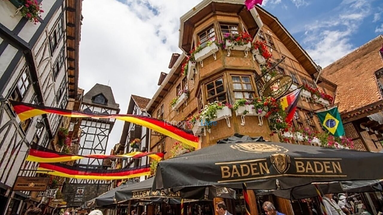 Apartamento para alquiler de vacaciones em Campos do Jordão (Capivari)