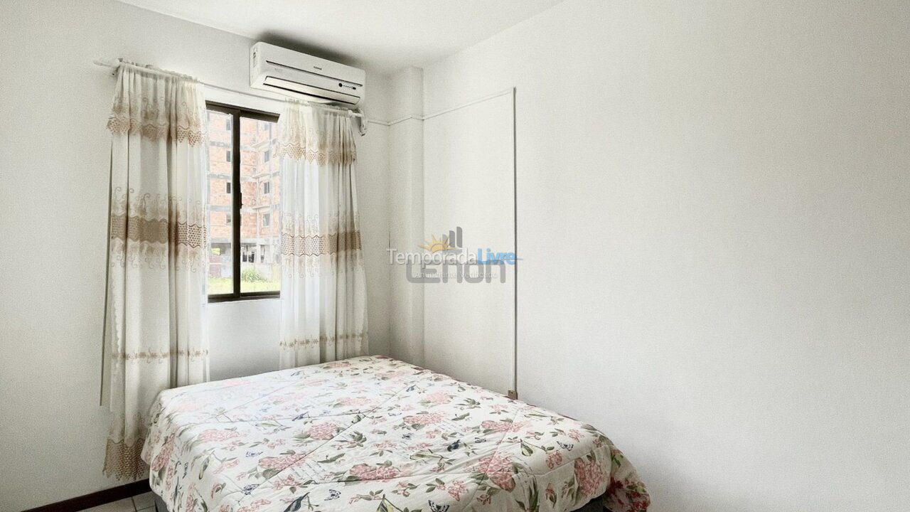 Apartamento para alquiler de vacaciones em Bombinhas (Praia de Bombas)