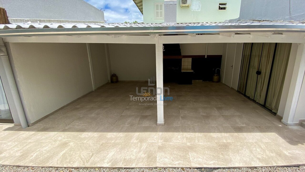 House for vacation rental in Bombinhas (Mariscal)