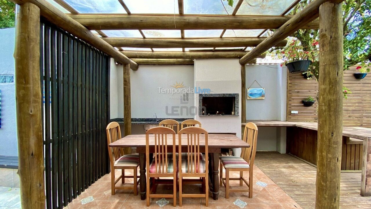 House for vacation rental in Bombinhas (Mariscal)