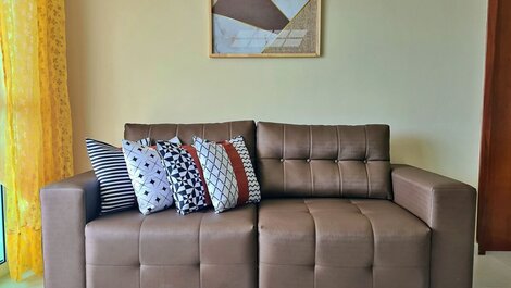 2 QUARTOS em CONDOMÍNIO TRANQUILO com PISCINA Estacionamento