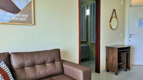 2 QUARTOS em CONDOMÍNIO TRANQUILO com PISCINA Estacionamento