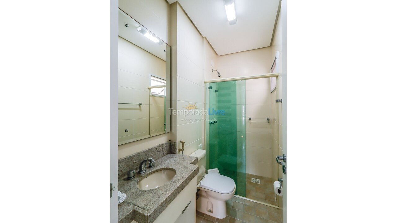 Apartamento para aluguel de temporada em Florianopolis (Praia dos Ingleses)