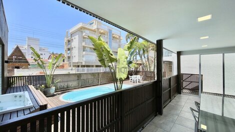 022 - Beautiful Residential with Pool and Jacuzzi in Bombas