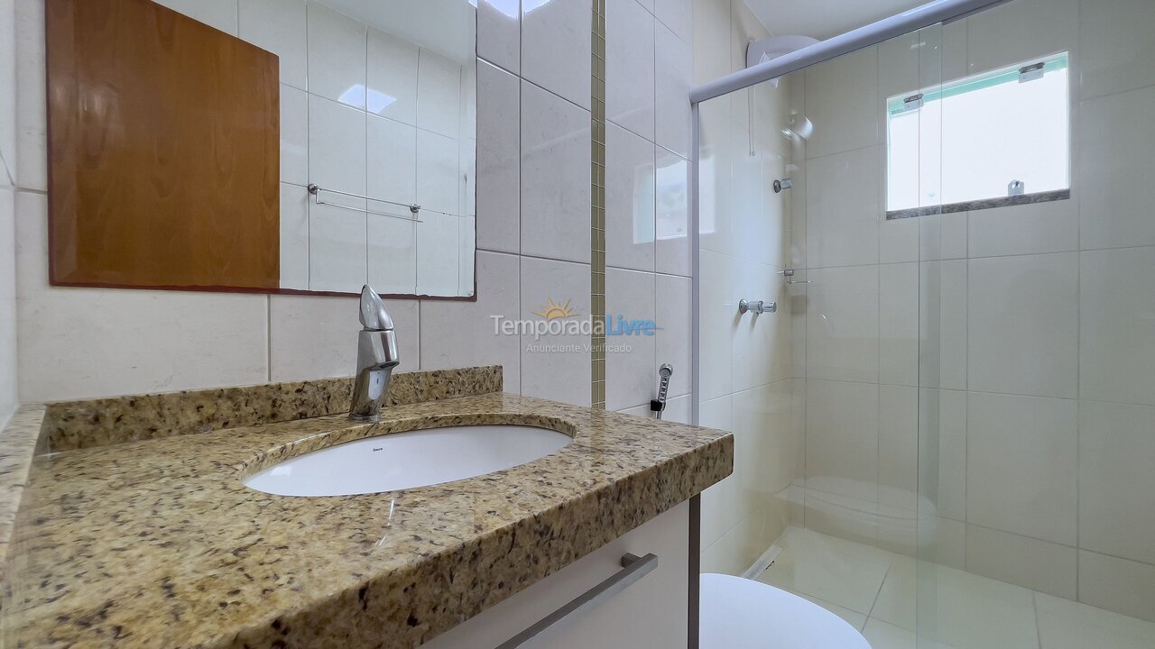 Apartment for vacation rental in Bombinhas (Praia de Bombas)