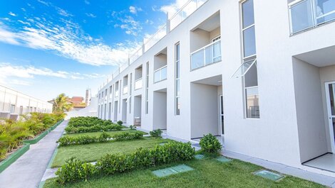 Triplex con jacuzzi privado en Porto das Dunas by Carpediem