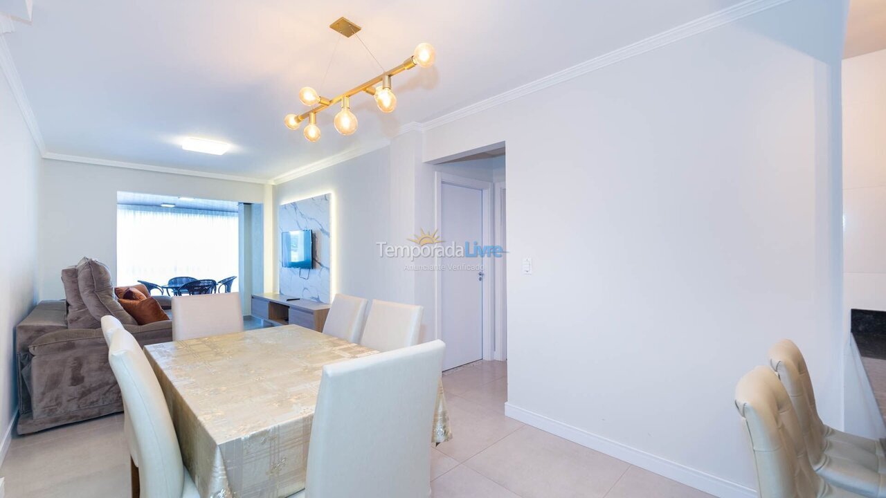 Apartment for vacation rental in Bombinhas (Praia de Bombas)