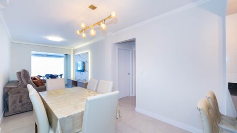 Beautiful 6 bedroom house for up to 16 people in Bombas - Bombinhas - SC