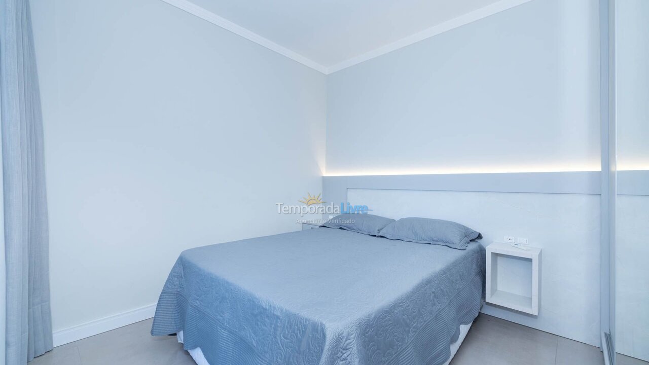 Apartment for vacation rental in Bombinhas (Praia de Bombas)