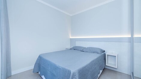 Beautiful 6 bedroom house for up to 16 people in Bombas - Bombinhas - SC