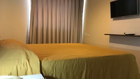 - Imperial Flat em Tambaú, quarto e sala