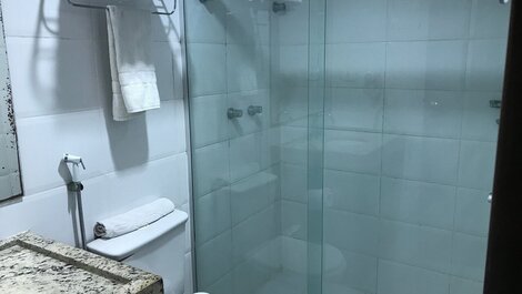 - Imperial Flat em Tambaú, quarto e sala