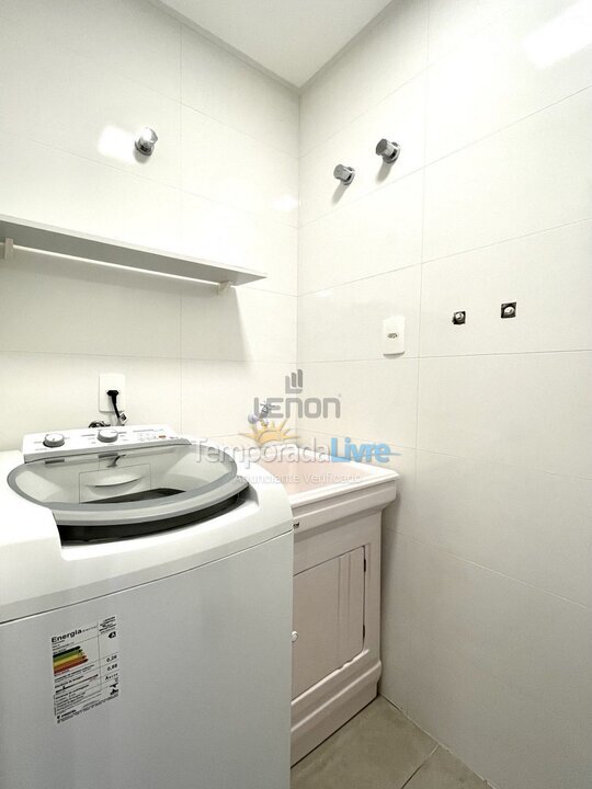 Apartment for vacation rental in Bombinhas (Praia de Bombas)