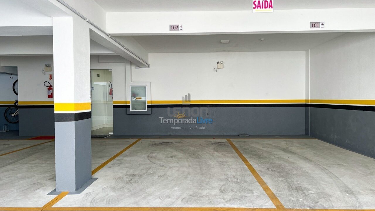 Apartment for vacation rental in Bombinhas (Praia de Bombas)