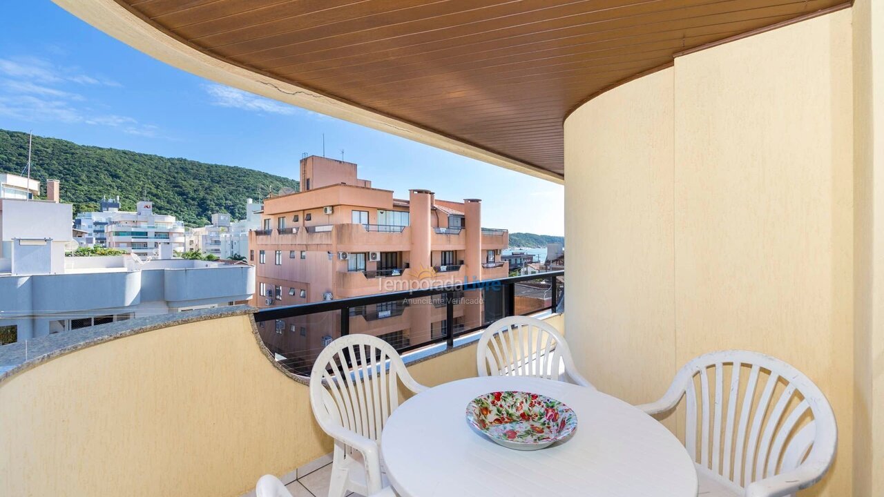 Apartamento para alquiler de vacaciones em Bombinhas (Praia de Bombas)