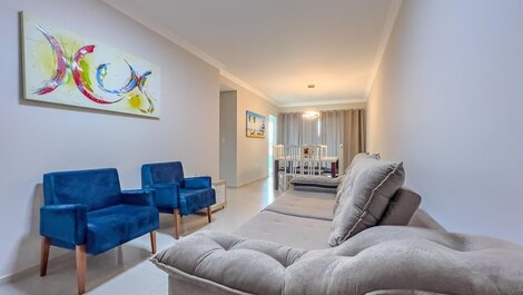 011 - Apartamento vista mar Praia de Bombas