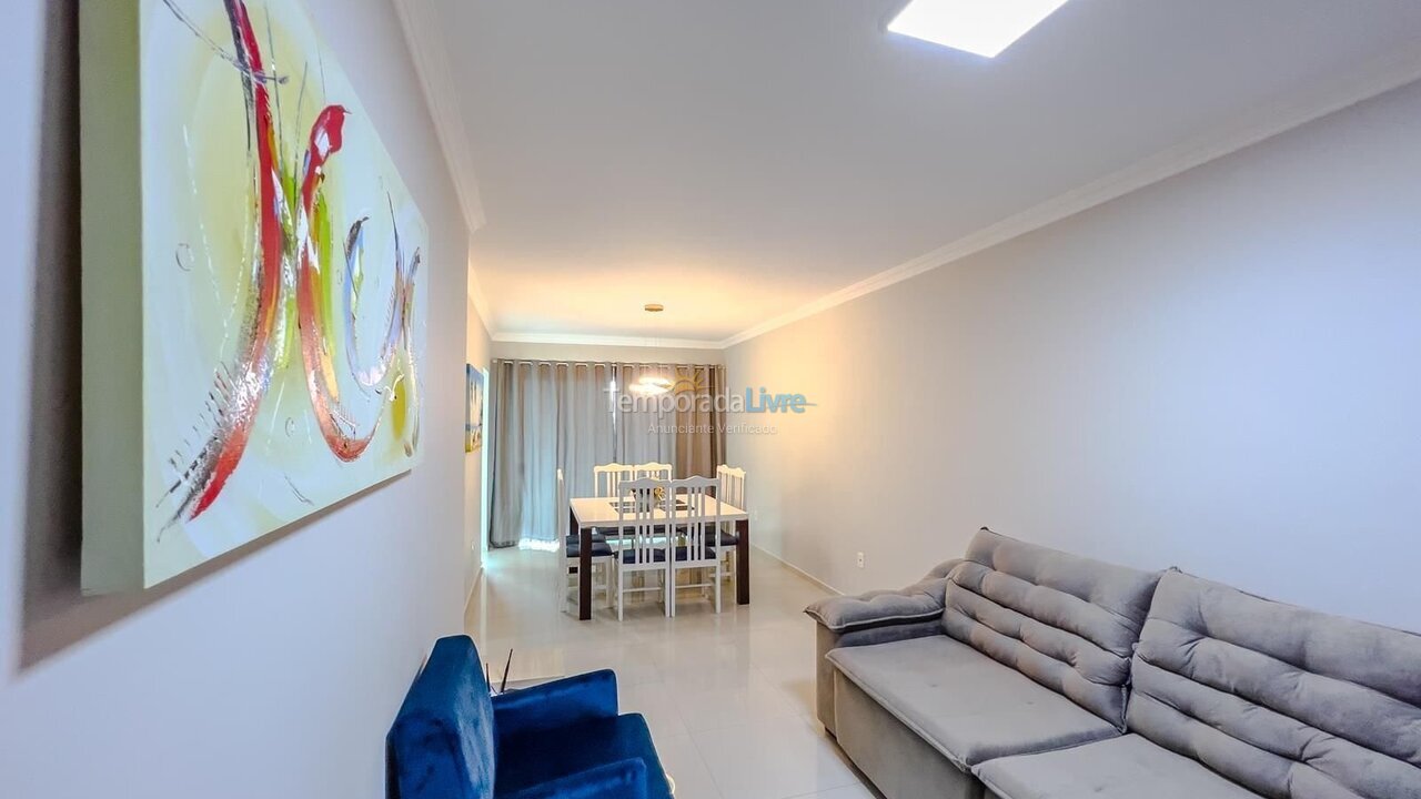 Apartamento para aluguel de temporada em Bombinhas (Praia de Bombas)