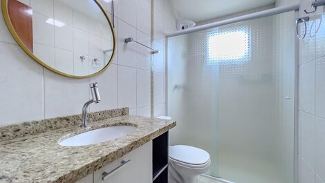 011 - Apartamento vista mar Praia de Bombas