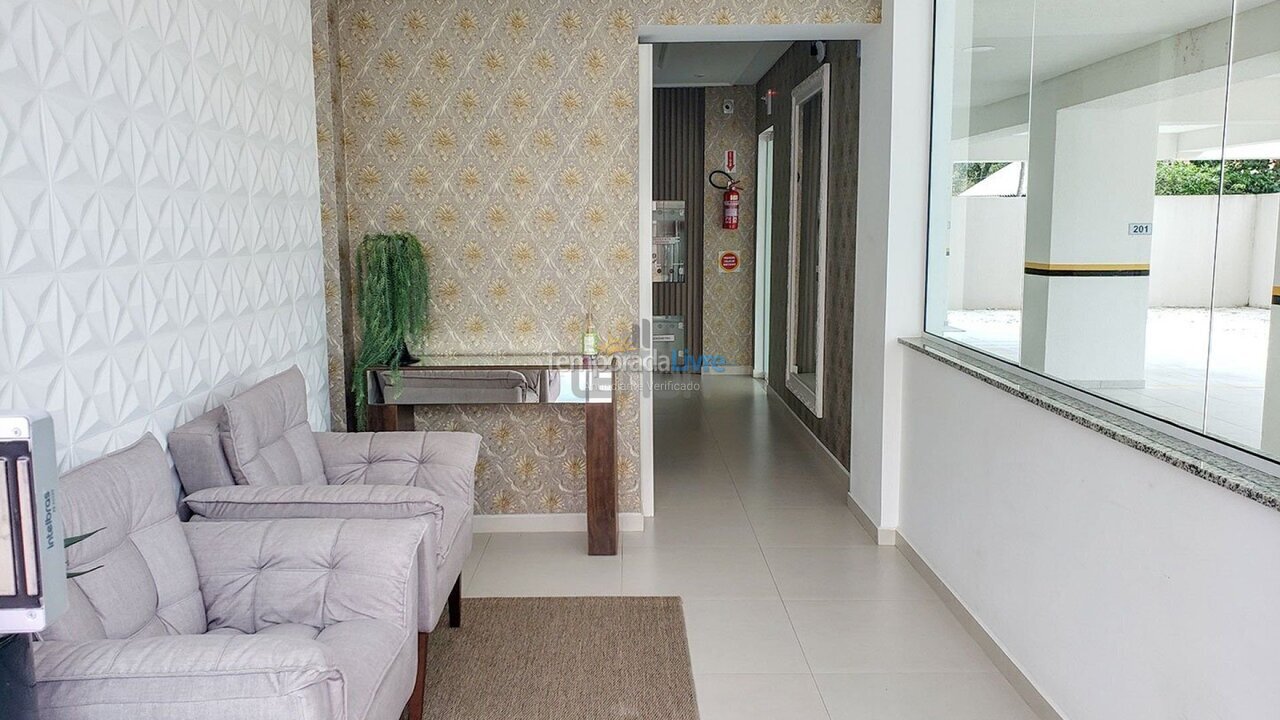 Apartment for vacation rental in Bombinhas (Praia de Bombas)