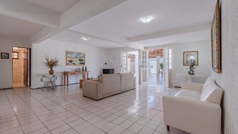 Casa em Porto das Dunas por Carpediem