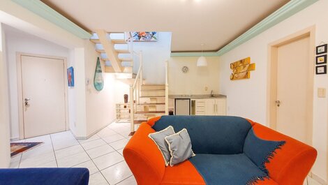 Penthouse with Bath/Hydro in the Master Suite in Di Monaco - REF 0132