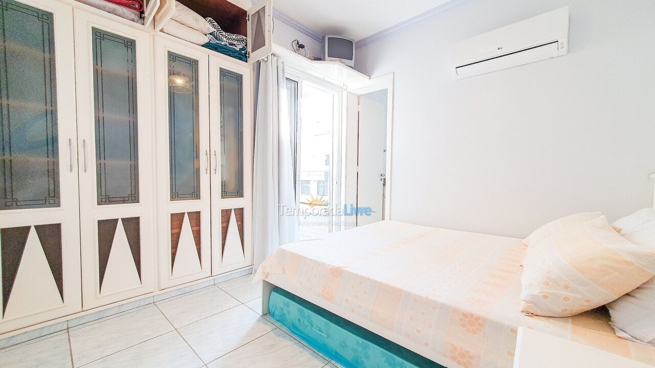 Apartment for vacation rental in Ubatuba (Praia Grande)