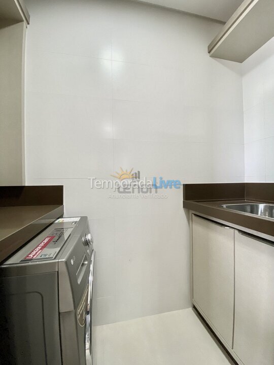 Apartment for vacation rental in Bombinhas (Praia de Bombas)