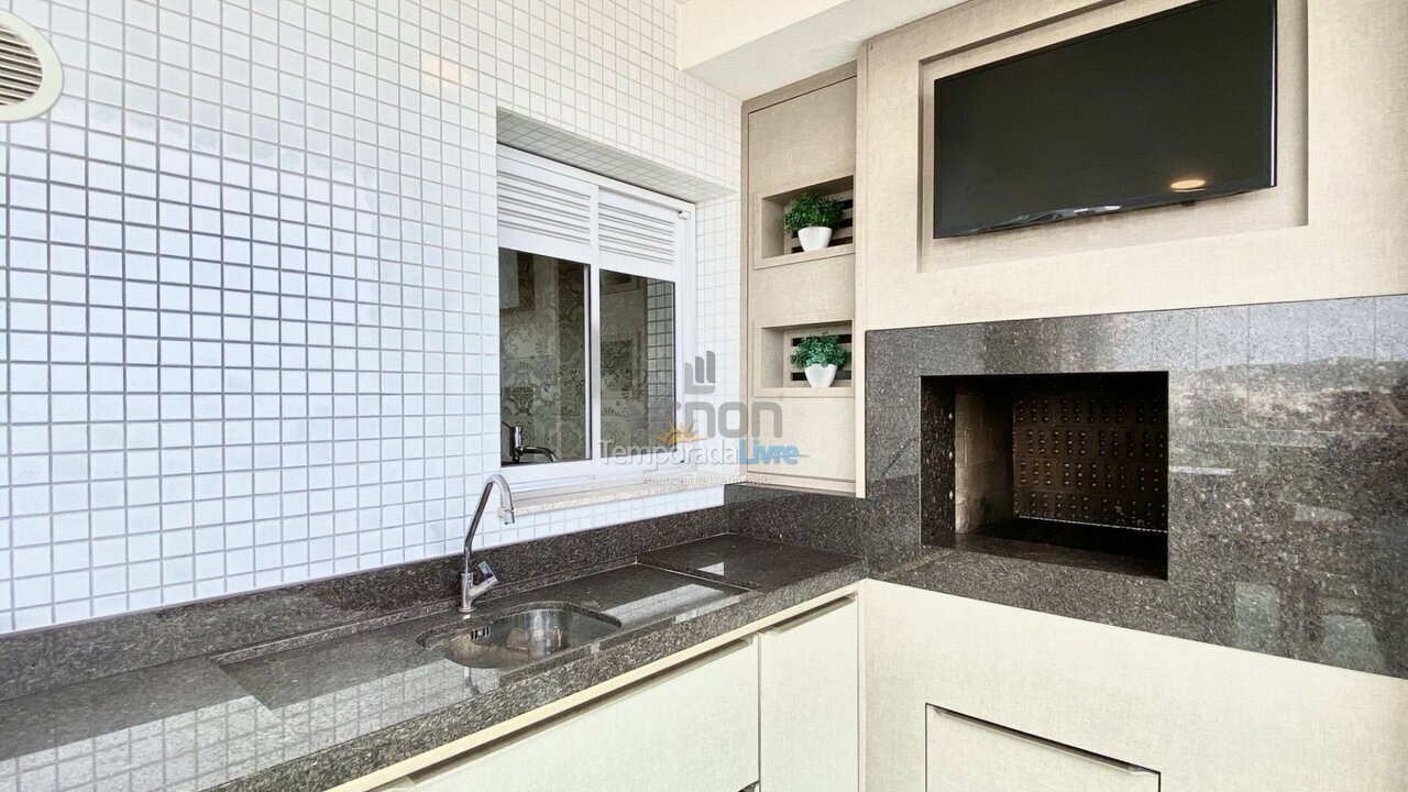 Apartment for vacation rental in Bombinhas (Praia de Bombas)