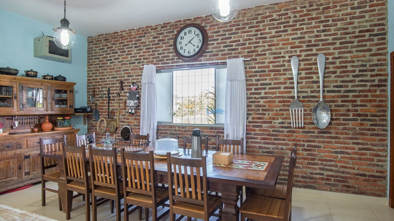 Casa para aluguel de temporada em Pedro Leopoldo (Mg Pedro Leopoldo)