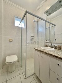 078 - Apto com Excelente Custo Benefício em Bombas