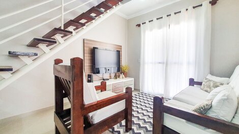 High Standard Duplex With Sea View