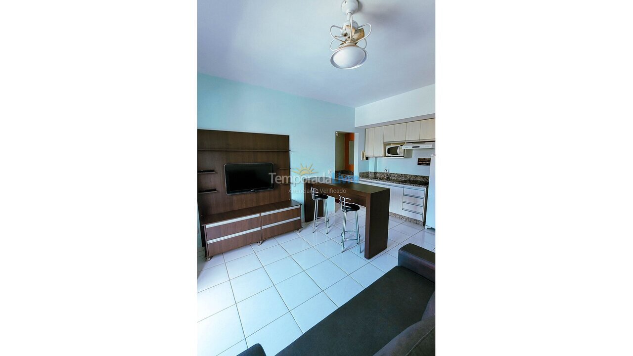 Apartamento para aluguel de temporada em Caldas Novas (Lagoa Quente)