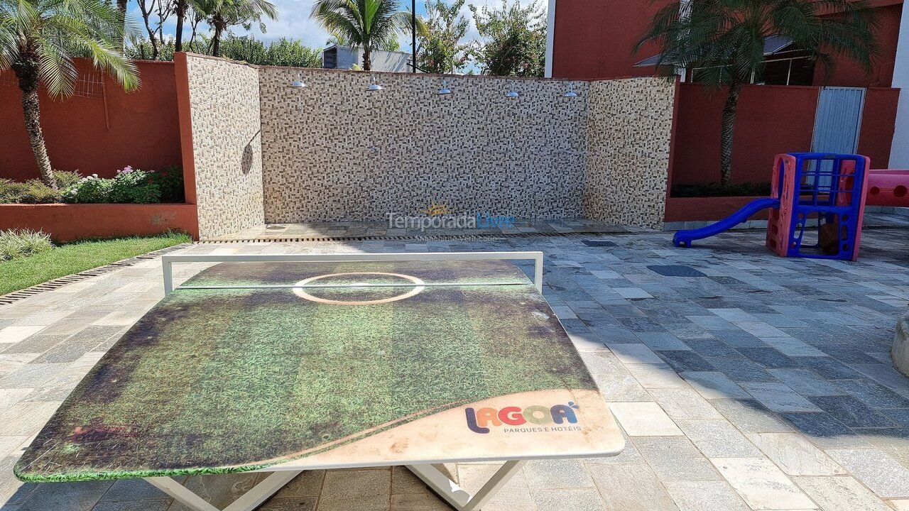 Apartamento para aluguel de temporada em Caldas Novas (Lagoa Quente)