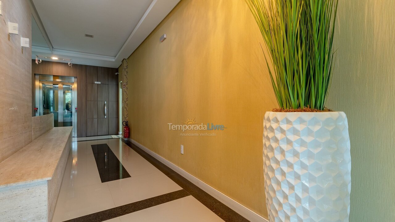 Apartamento para alquiler de vacaciones em Bombinhas (Praia de Bombas)