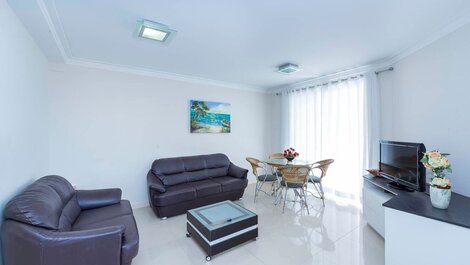 Excellent 3 bedroom apartment 70 meters from the MAR in Bombas...