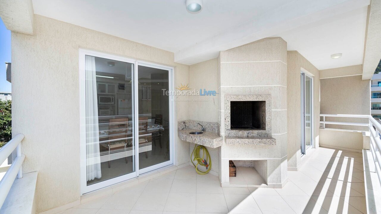 Apartment for vacation rental in Bombinhas (Praia de Bombas)