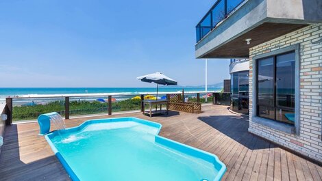 SEASIDE HOUSE 🌊 05 SUITES, FOR 15 PEOPLE IN BOMBAS