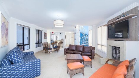 SEASIDE HOUSE 🌊 05 SUITES, FOR 15 PEOPLE IN BOMBAS