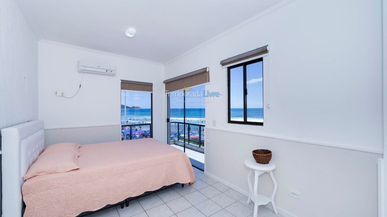 House for vacation rental in Bombinhas (Praia de Bombas)