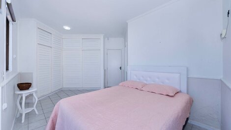 SEASIDE HOUSE 🌊 05 SUITES, FOR 15 PEOPLE IN BOMBAS