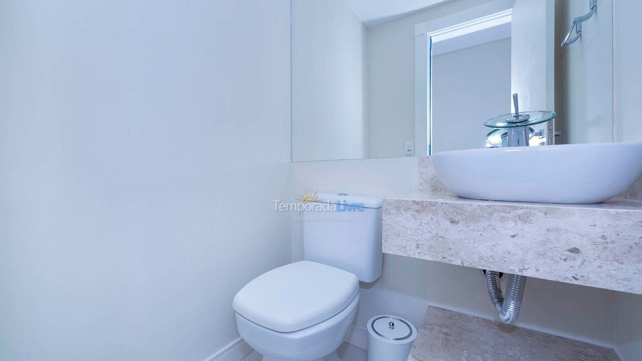 Apartamento para alquiler de vacaciones em Bombinhas (Praia de Bombas)