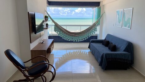 -Flat c/ 2 Suítes e wifi - Pé na areia no Bessa