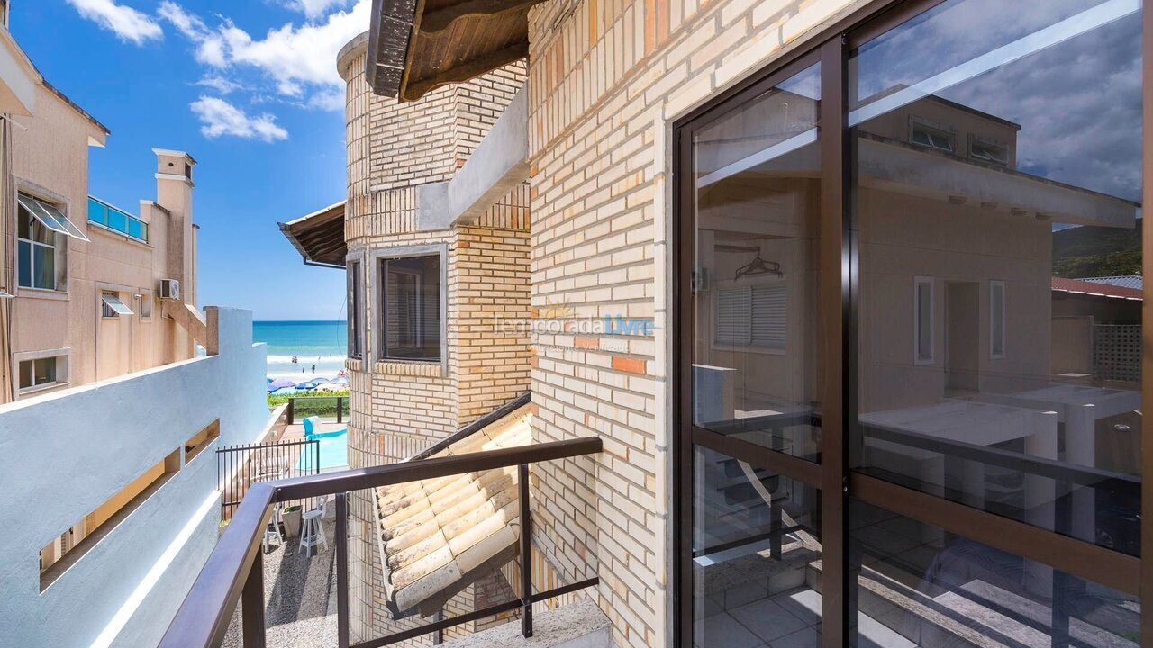 House for vacation rental in Bombinhas (Praia de Bombas)