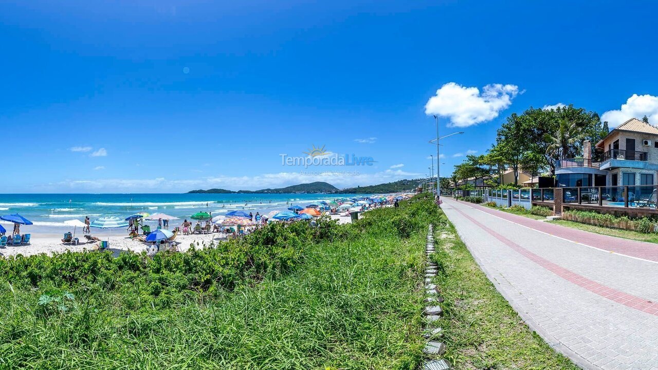 House for vacation rental in Bombinhas (Praia de Bombas)