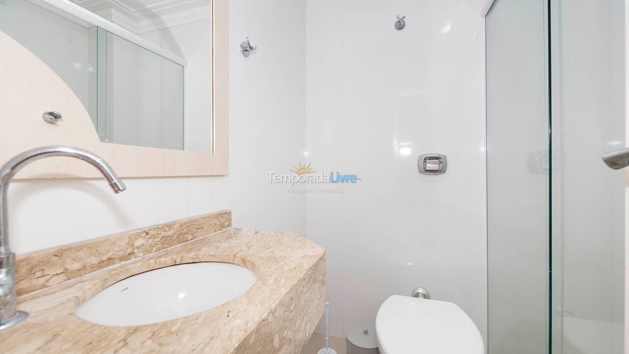 Apartment for vacation rental in Bombinhas (Praia de Bombas)
