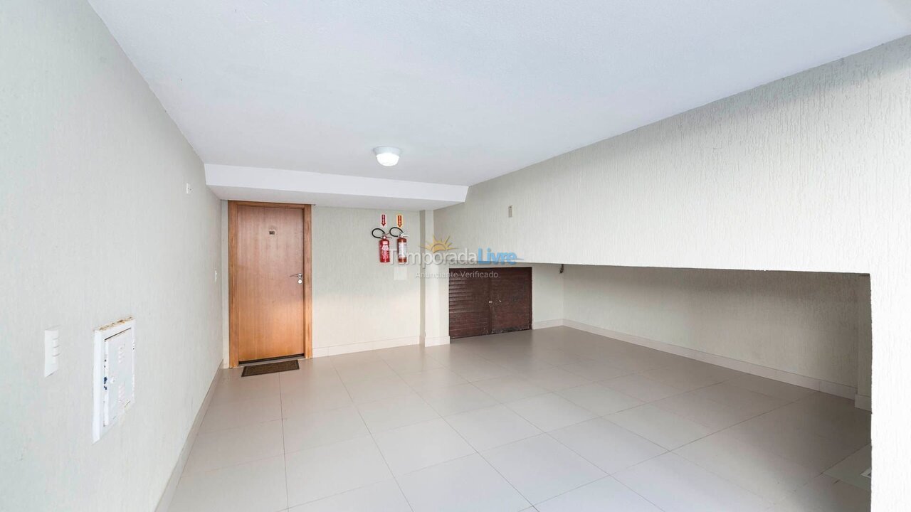 Apartment for vacation rental in Bombinhas (Praia de Bombas)